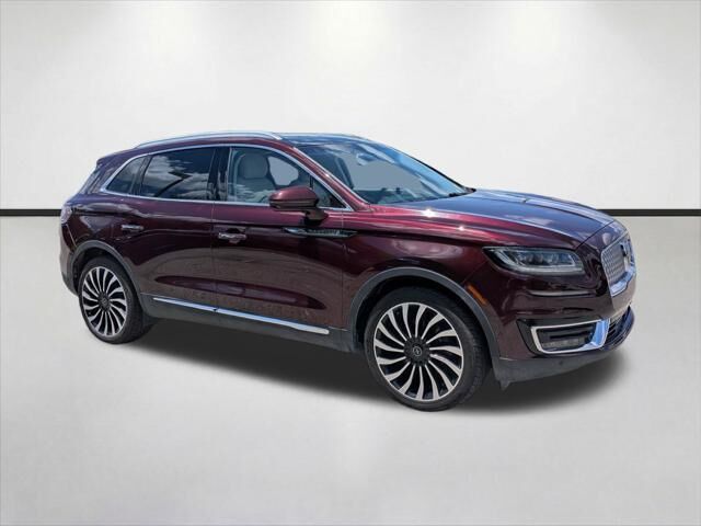 2019 Lincoln Nautilus Black Label — photo 1 of 13