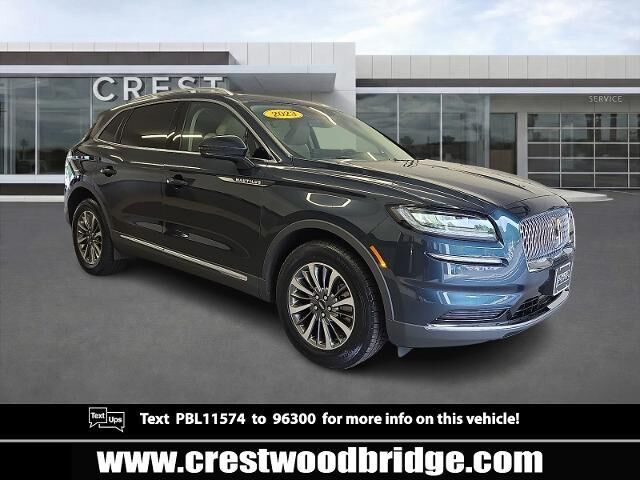 2023 Lincoln Nautilus Standard — photo 1 of 13