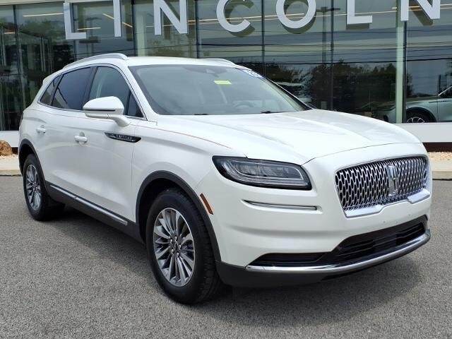 2023 Lincoln Nautilus Standard — photo 1 of 39