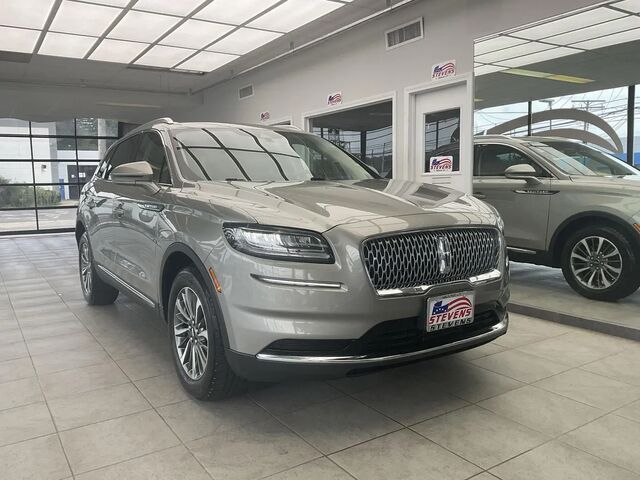 2023 Lincoln Nautilus Standard