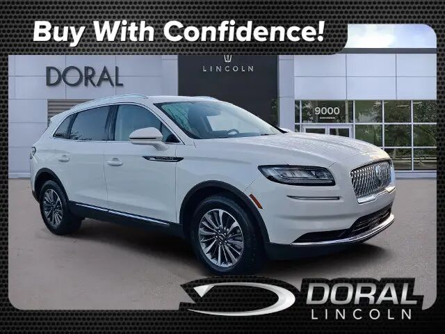 2023 Lincoln Nautilus Standard