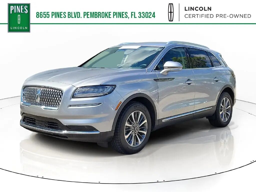 2023 Lincoln Nautilus Standard — photo 1 of 13