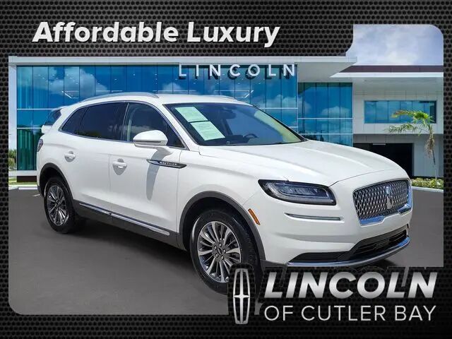2023 Lincoln Nautilus Standard — photo 1 of 13