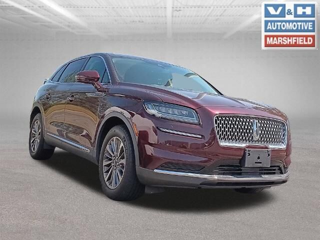 2023 Lincoln Nautilus Standard — photo 1 of 13