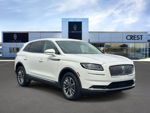 2023 Lincoln Nautilus Standard — photo 1 of 26
