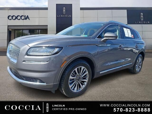 2023 Lincoln Nautilus Standard — photo 1 of 26