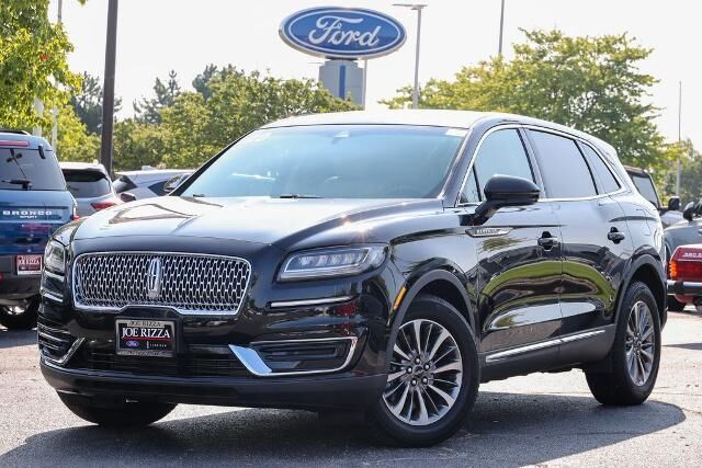 2020 Lincoln Nautilus Standard — photo 1 of 26