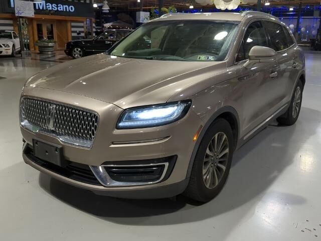 2019 Lincoln Nautilus Select