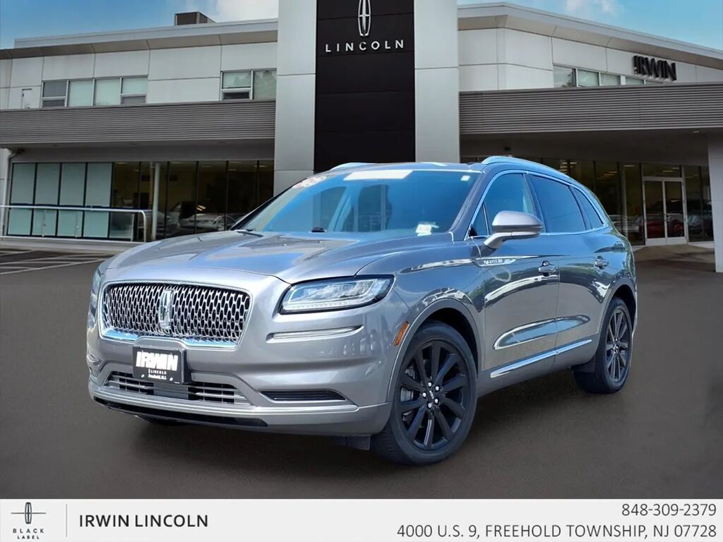 2023 Lincoln Nautilus Reserve — photo 1 of 14