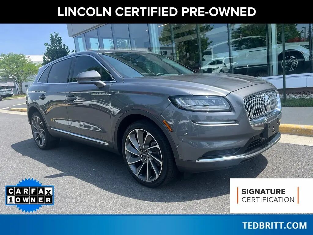 2023 Lincoln Nautilus Reserve — photo 1 of 11