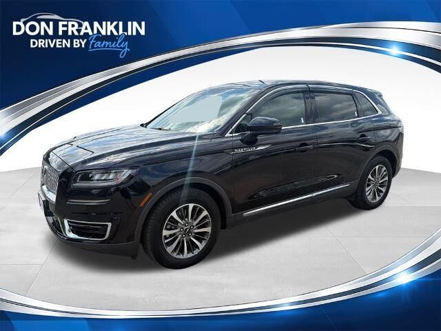 2019 Lincoln Nautilus Select — photo 1 of 26