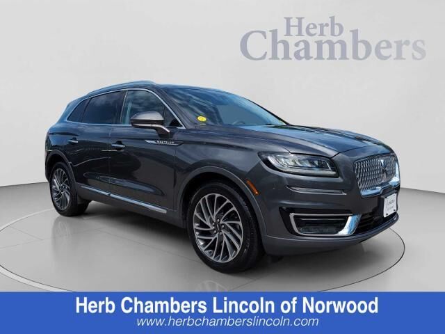 2020 Lincoln Nautilus Reserve — photo 1 of 13