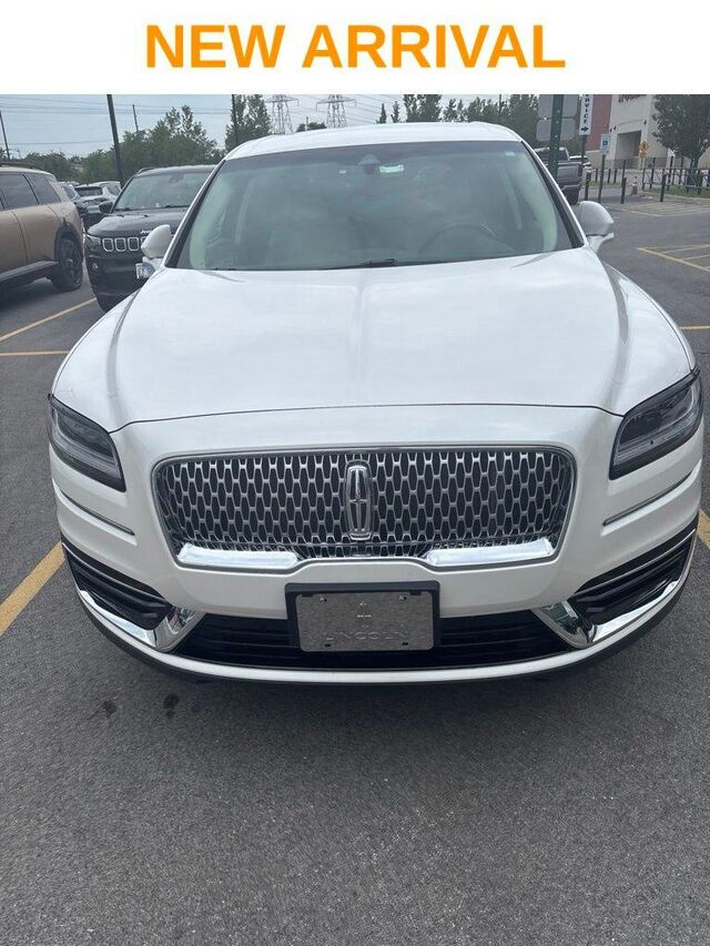 2019 Lincoln Nautilus Select — photo 1 of 8