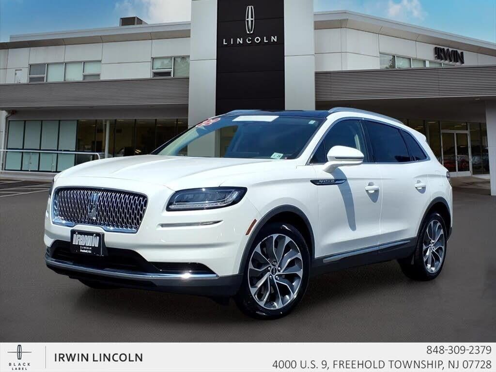 2022 Lincoln Nautilus Reserve — photo 1 of 14