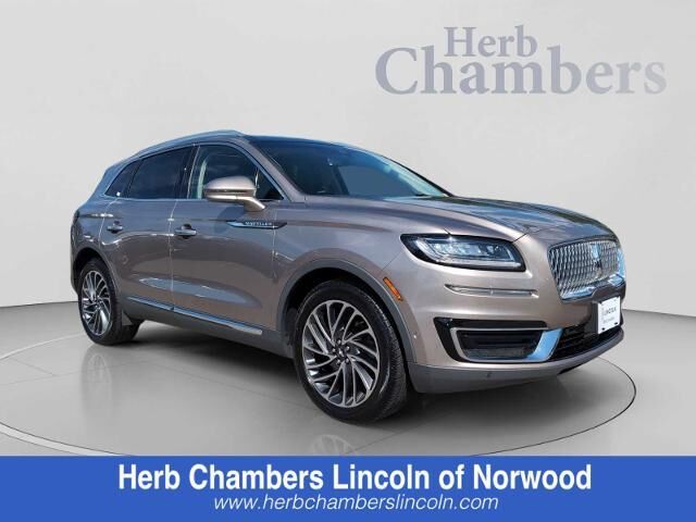 2020 Lincoln Nautilus Reserve — photo 1 of 13