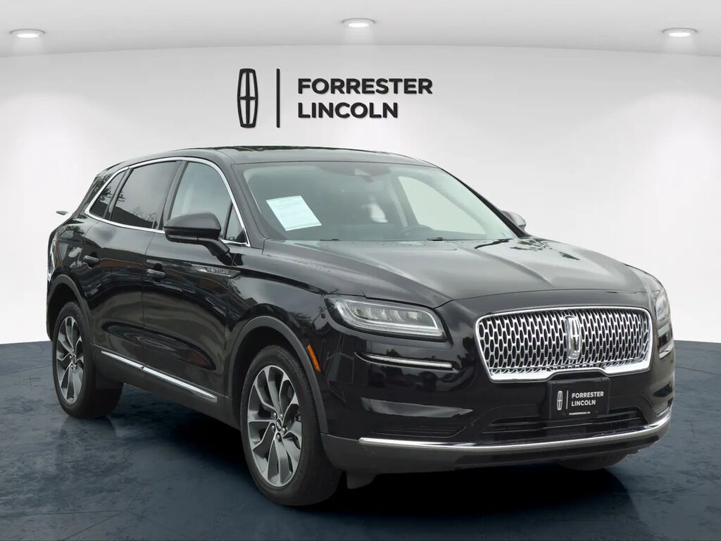 2023 Lincoln Nautilus Reserve — photo 1 of 13