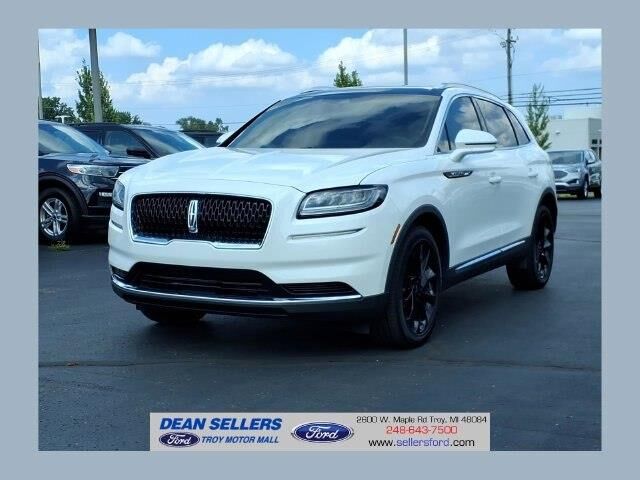 2021 Lincoln Nautilus Reserve