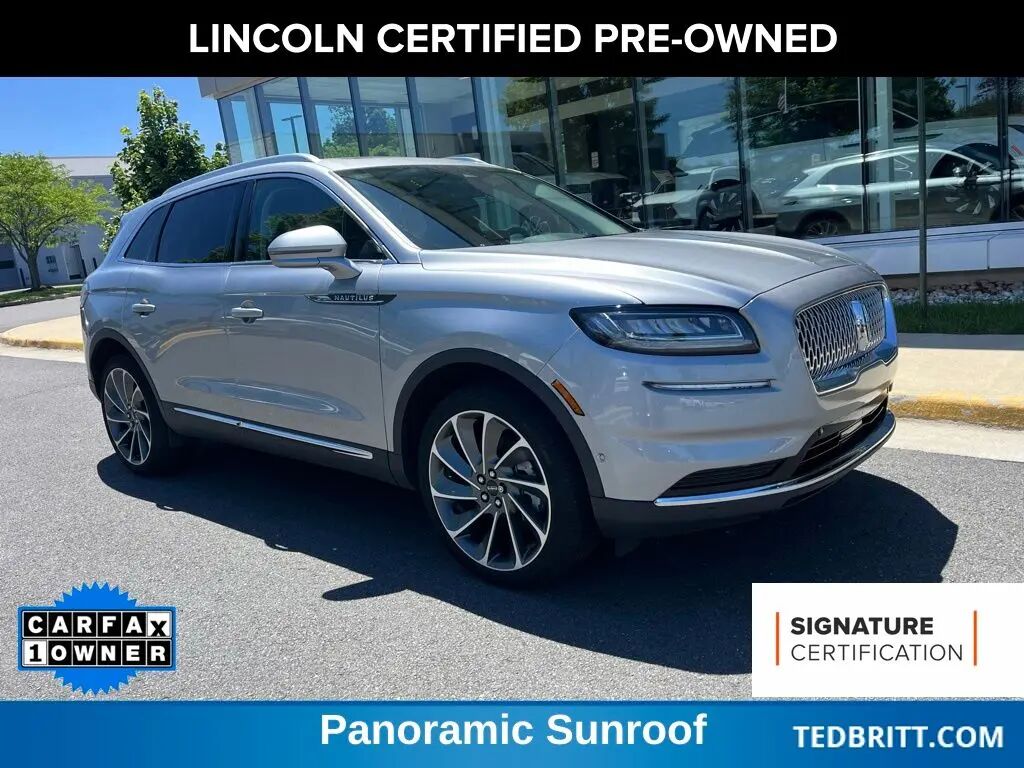 2023 Lincoln Nautilus Reserve — photo 1 of 11