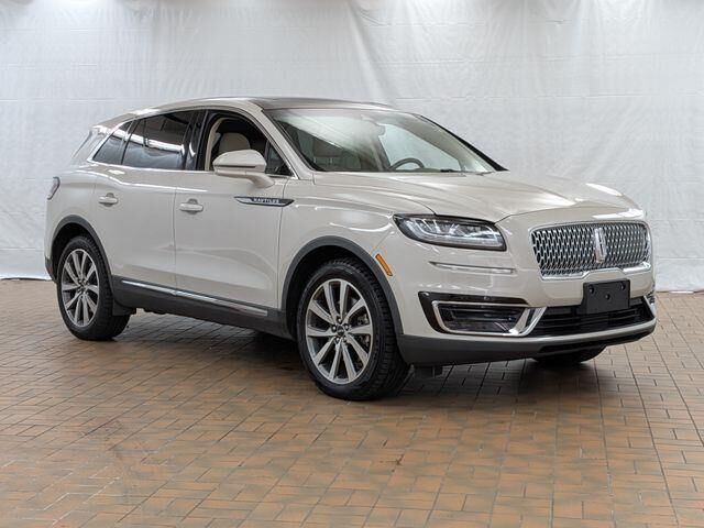 2019 Lincoln Nautilus Select — photo 1 of 26