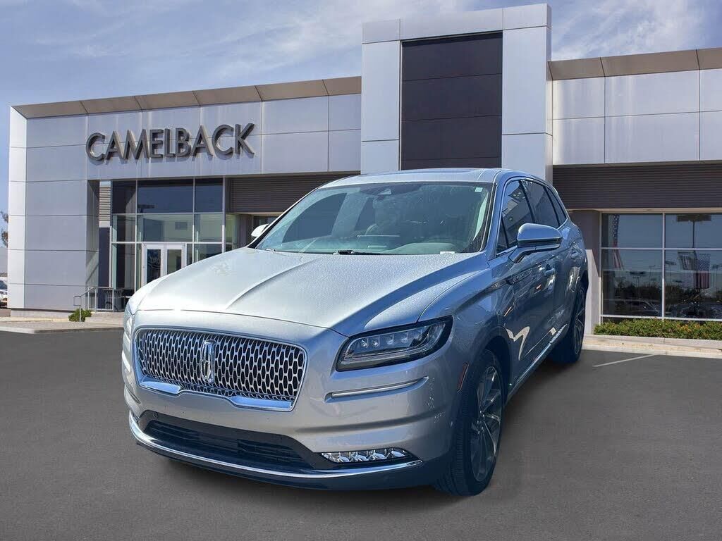 2023 Lincoln Nautilus Reserve — photo 1 of 1