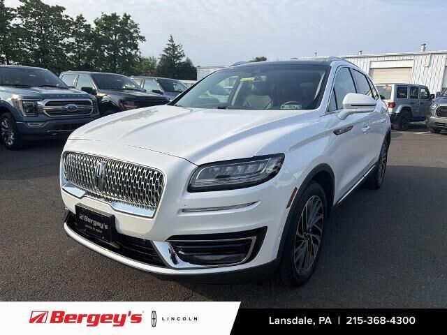 2019 Lincoln Nautilus Reserve — photo 1 of 29