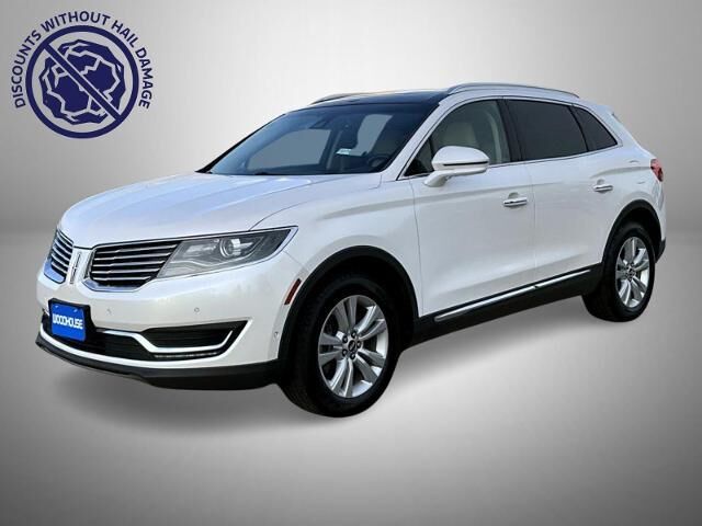 2017 Lincoln MKX Reserve — photo 1 of 26