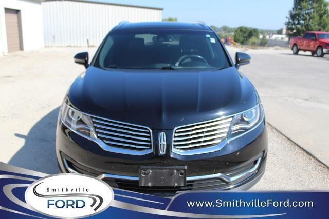 2018 Lincoln MKX Reserve — photo 1 of 23