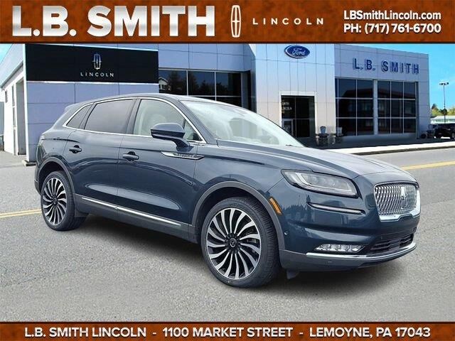 2023 Lincoln Nautilus Black Label — photo 1 of 4