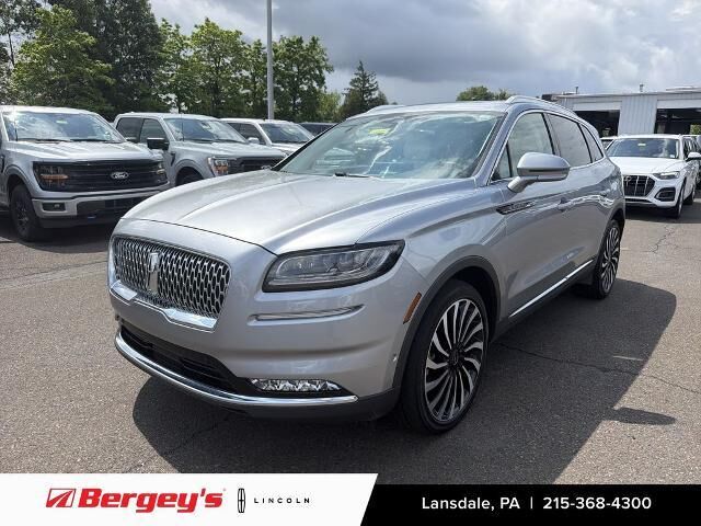2023 Lincoln Nautilus Black Label — photo 1 of 36