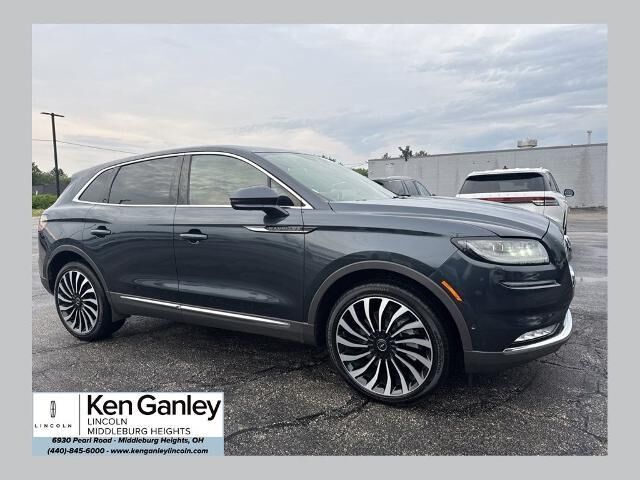 2023 Lincoln Nautilus Black Label — photo 1 of 13
