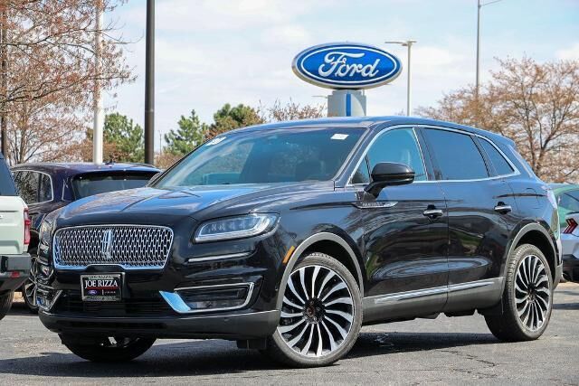2020 Lincoln Nautilus Black Label — photo 1 of 13
