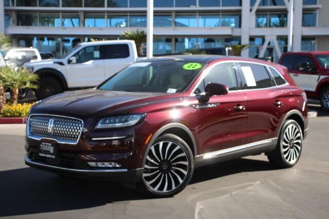 2022 Lincoln Nautilus Black Label — photo 1 of 27