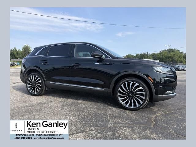 2023 Lincoln Nautilus Black Label — photo 1 of 13