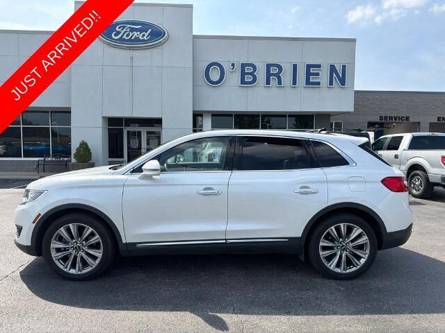 2016 Lincoln MKX Reserve — photo 1 of 13
