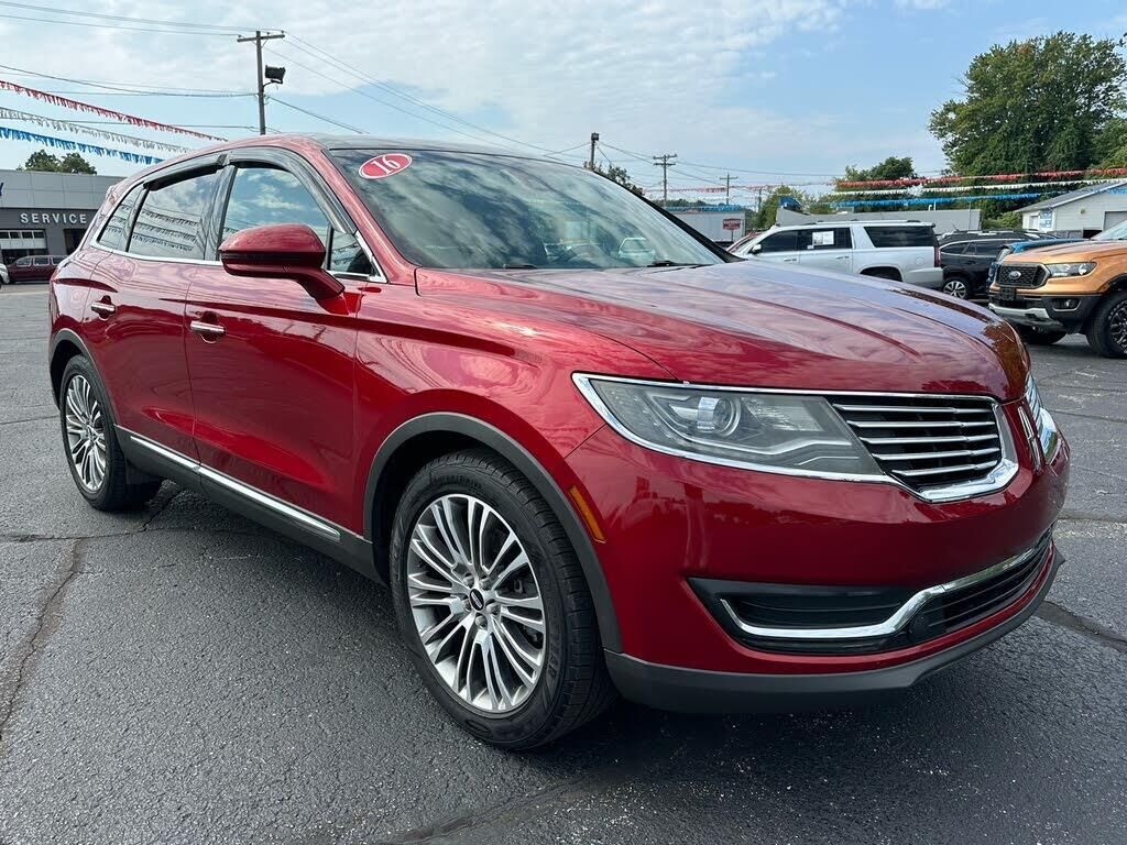 2016 Lincoln MKX Reserve — photo 1 of 1