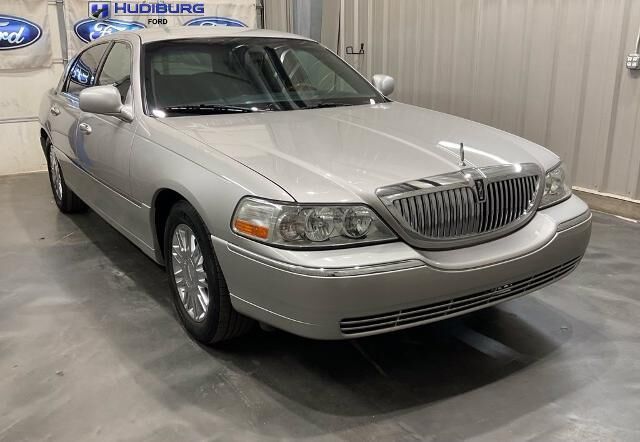 2008 Lincoln Town Car Signature Limited