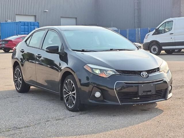 2015 Toyota Corolla S — photo 1 of 26