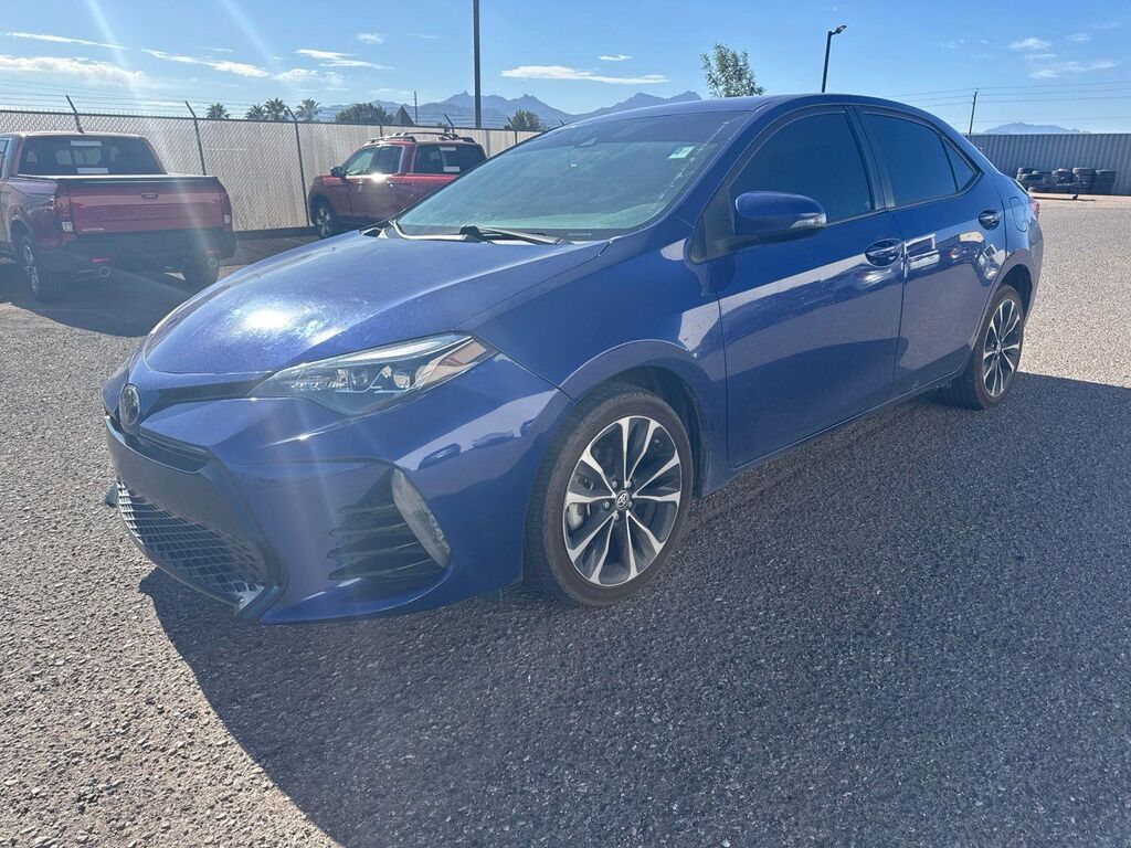 2018 Toyota Corolla SE — photo 1 of 11