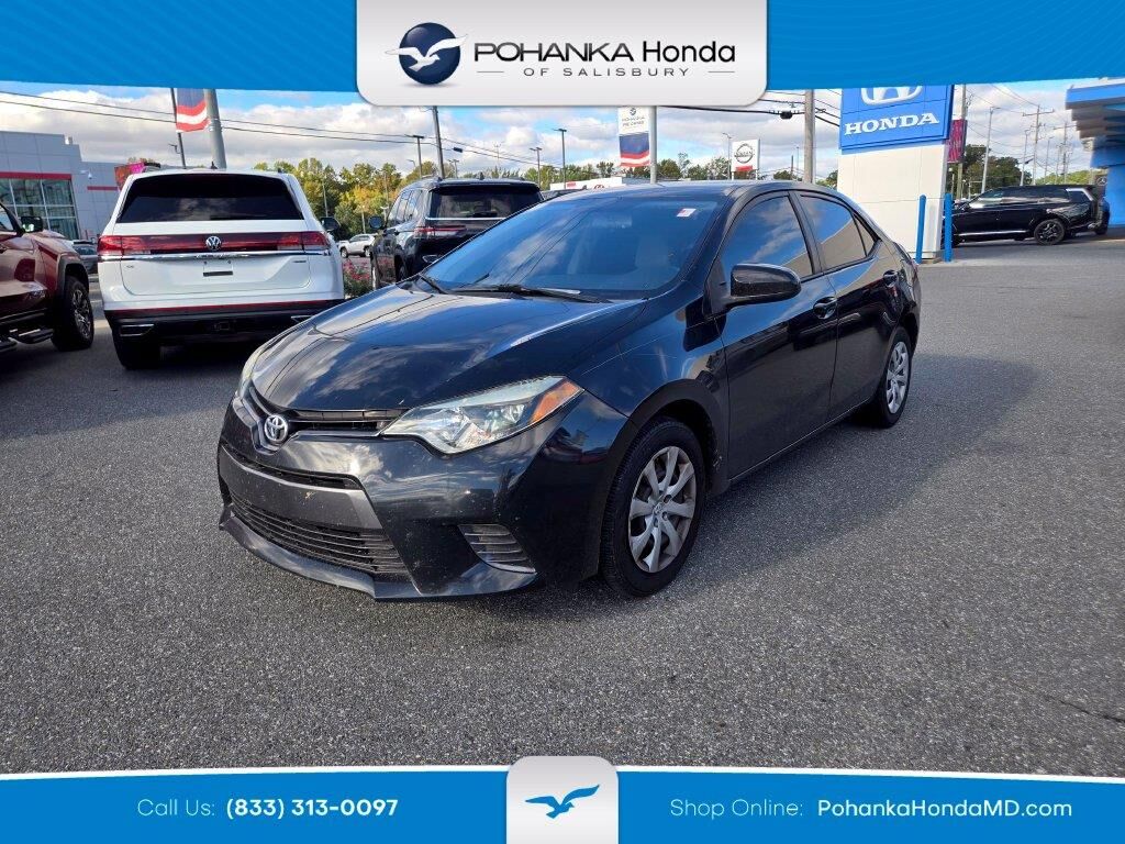 2016 Toyota Corolla LE — photo 1 of 10