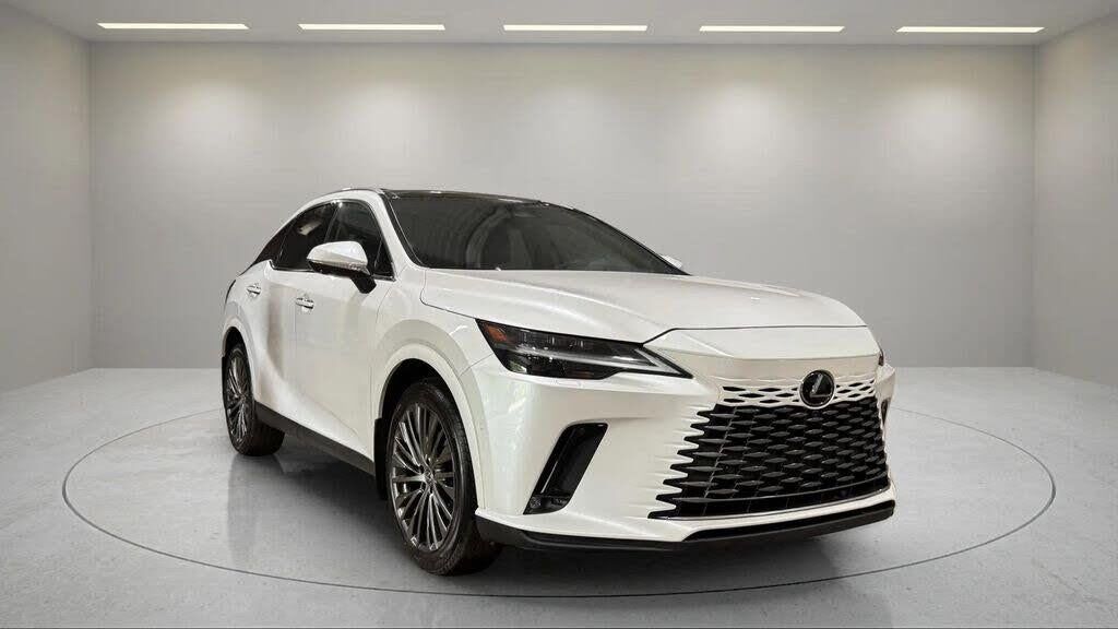 2023 Lexus RX 350h Luxury — photo 1 of 1
