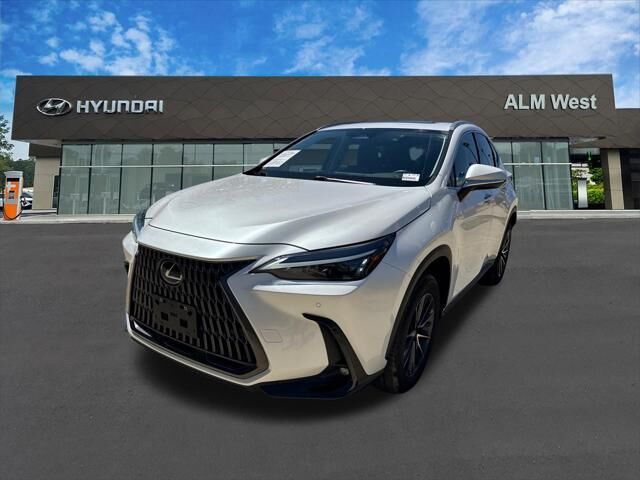 2024 Lexus NX 350 Premium — photo 1 of 13