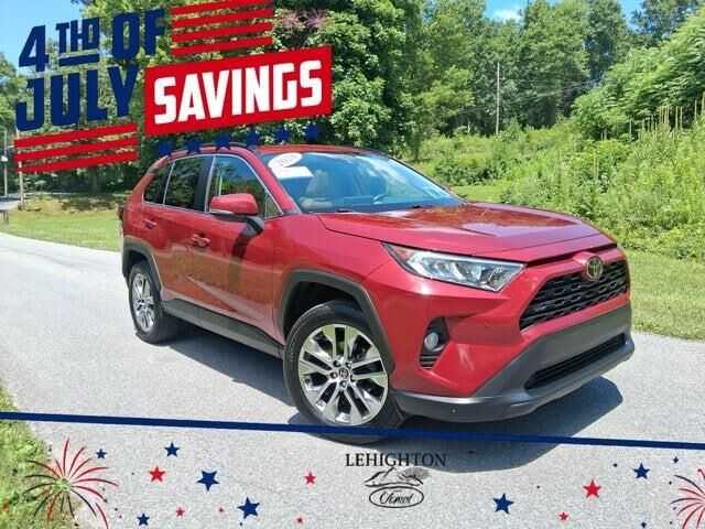 2021 Toyota RAV4 XLE Premium — photo 1 of 13