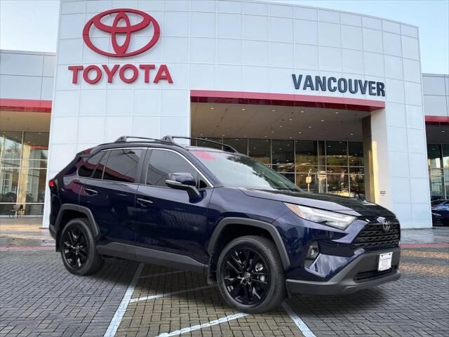 2025 Toyota RAV4 XLE Premium — photo 1 of 13