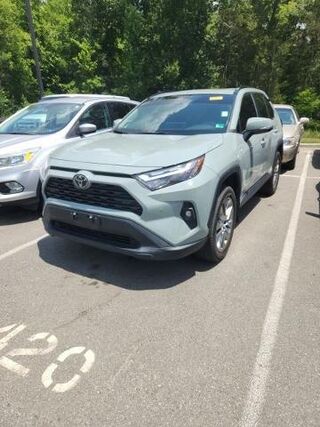 2022 Toyota RAV4 XLE Premium