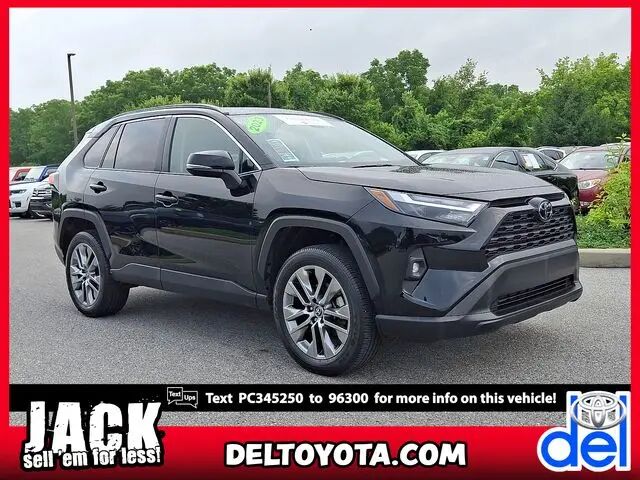 2023 Toyota RAV4 XLE Premium
