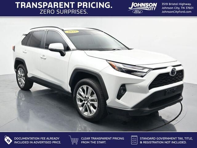 2025 Toyota RAV4 XLE Premium