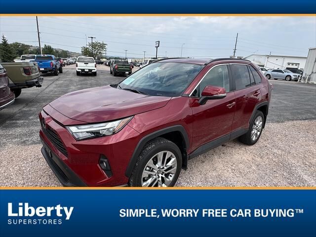 2025 Toyota RAV4 XLE Premium — photo 1 of 14