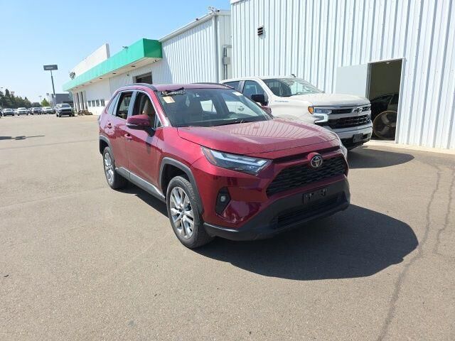2024 Toyota RAV4 XLE Premium — photo 1 of 10