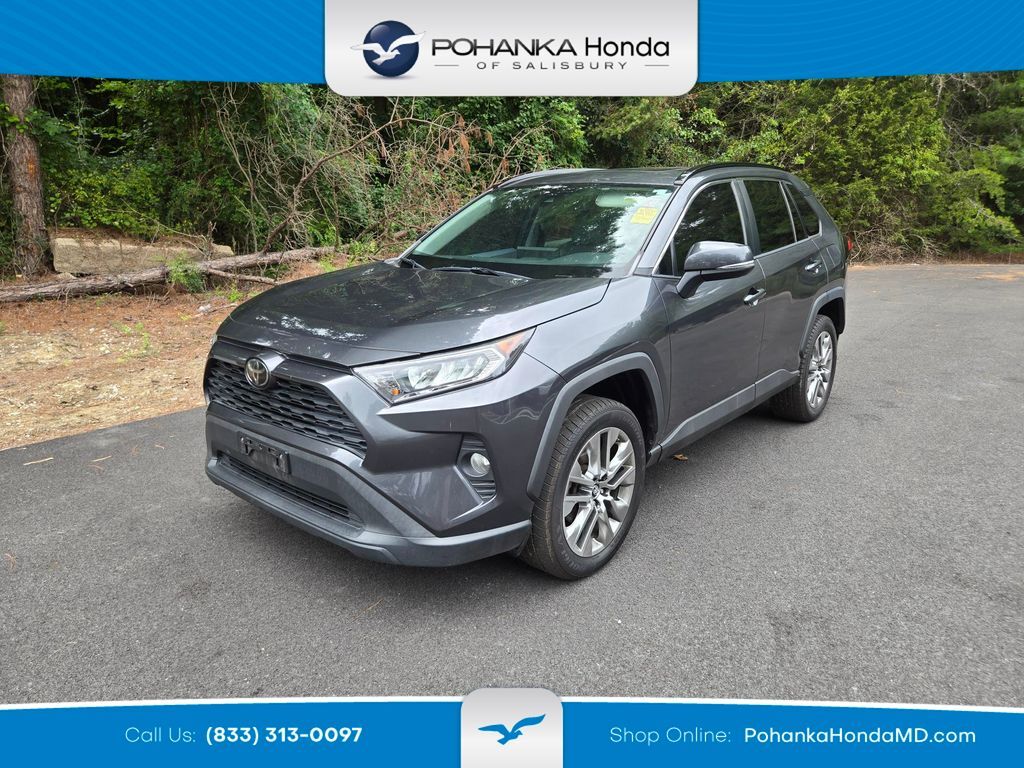 2019 Toyota RAV4 XLE Premium — photo 1 of 13