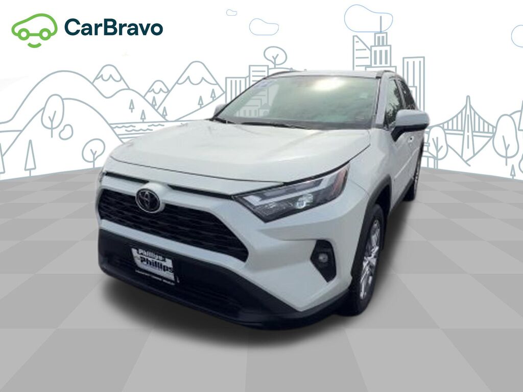 2022 Toyota RAV4 XLE Premium — photo 1 of 7